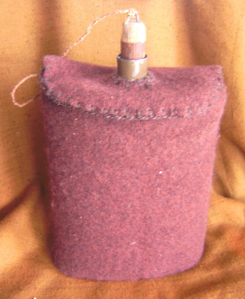 canteen2_wool cover.JPG